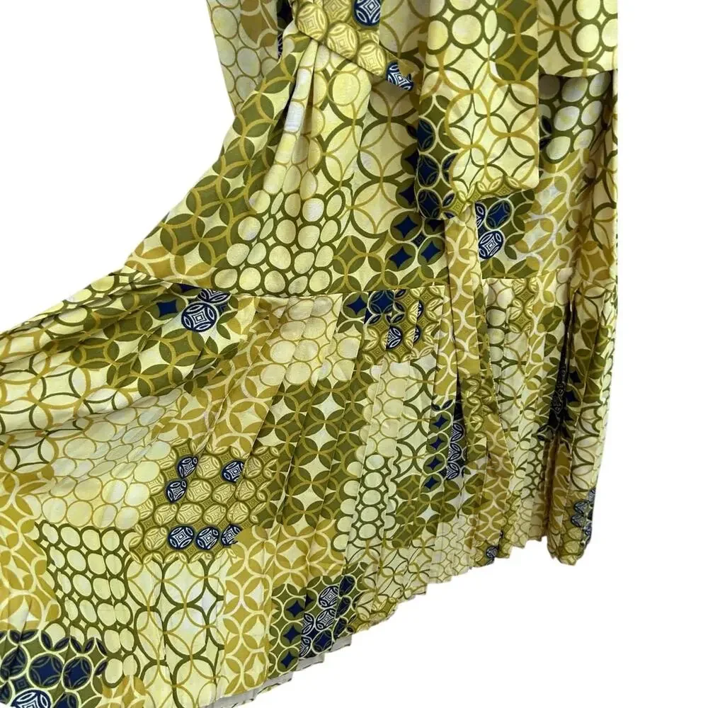 1960s Mod Geometric Print Dress with Scarf & Belt - Picture 5 of 10